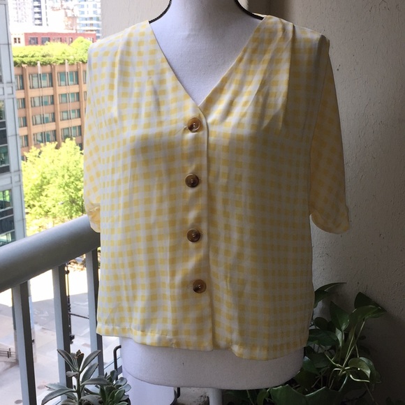 Elodie yellow gingham short sleeve blouse. - Picture 1 of 6